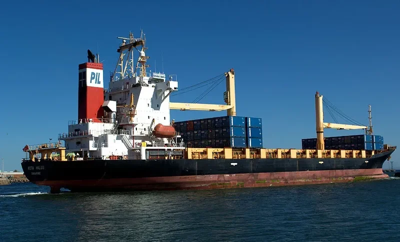 KOTA HALUS Container Ship IMO 9238612 photo 2