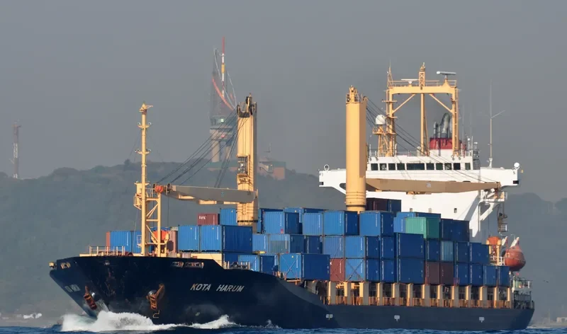KOTA HARUM Container Ship IMO 9238636 photo 4