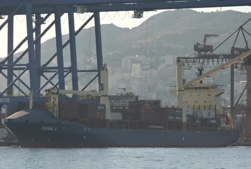 CORONA J Container Ship IMO 9238686 photo 6