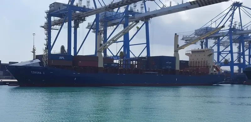 CORONA J Container Ship IMO 9238686 photo 8