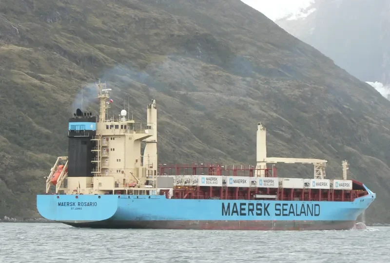 REPULSE BAY Container Ship IMO 9238698 photo 4