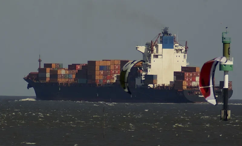 TEMA EXPRESS Container Ship IMO 9238765