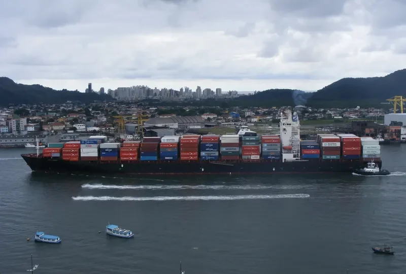 ALEXANDER BAY Container Ship IMO 9238777 photo 10