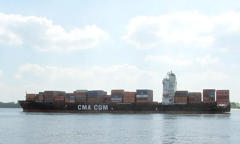 MSC MANU Container Ship IMO 9238789 photo 4