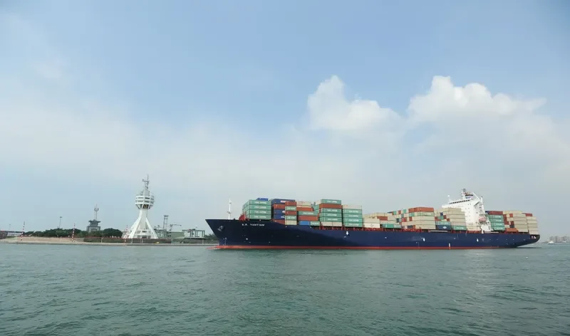 OEL JUMEIRAH Container Ship IMO 9238791 photo 7