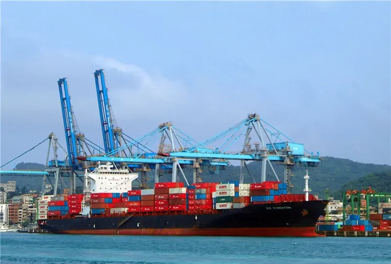 SSL BRAHMAPUTRA Container Ship IMO 9238806 photo 3