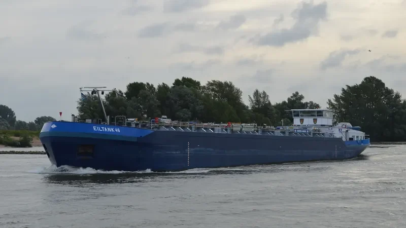 EILTANK 46 Tanker IMO 9239329 photo 10