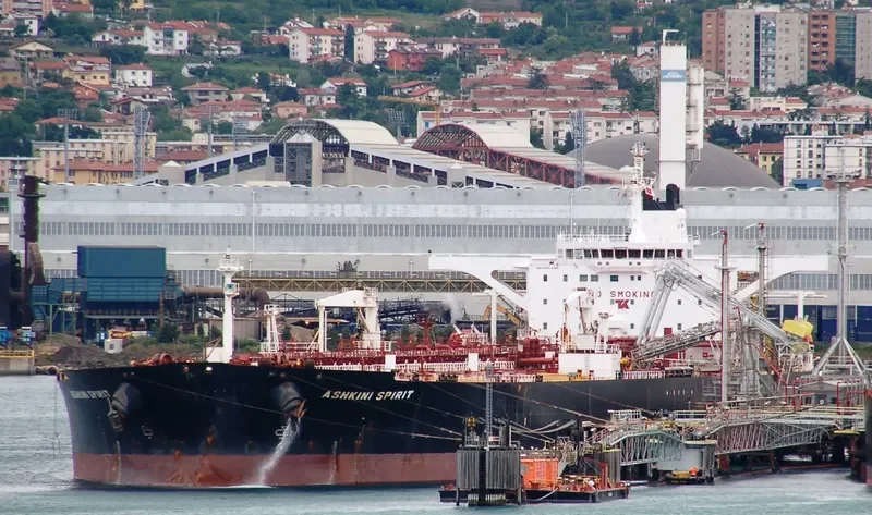 EVAGORAS Tanker IMO 9239484 photo 8