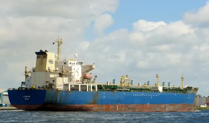 MATRIX S.ILU Tanker IMO 9239654 photo 6
