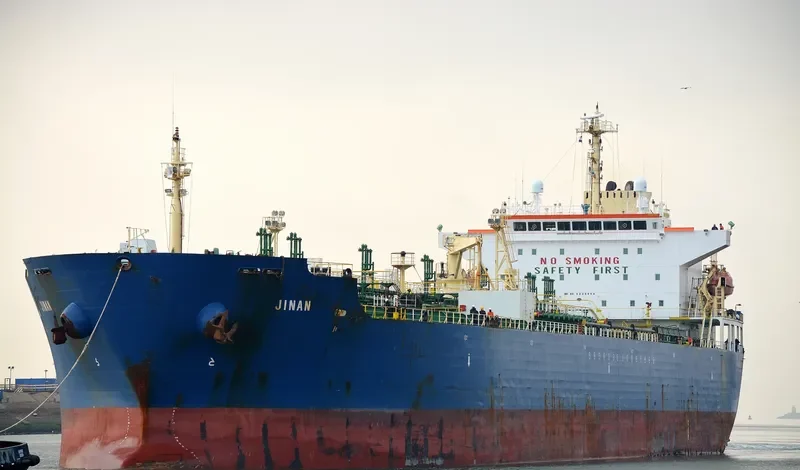 MATRIX S.ILU Tanker IMO 9239654 photo 9