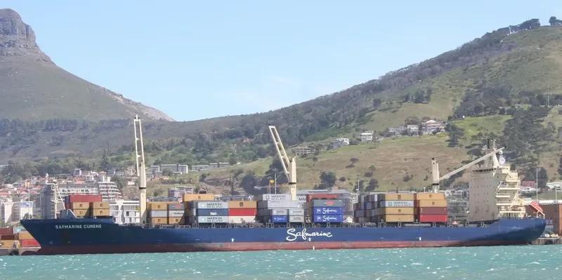 TG ATHENA Container Ship IMO 9239886 photo 6