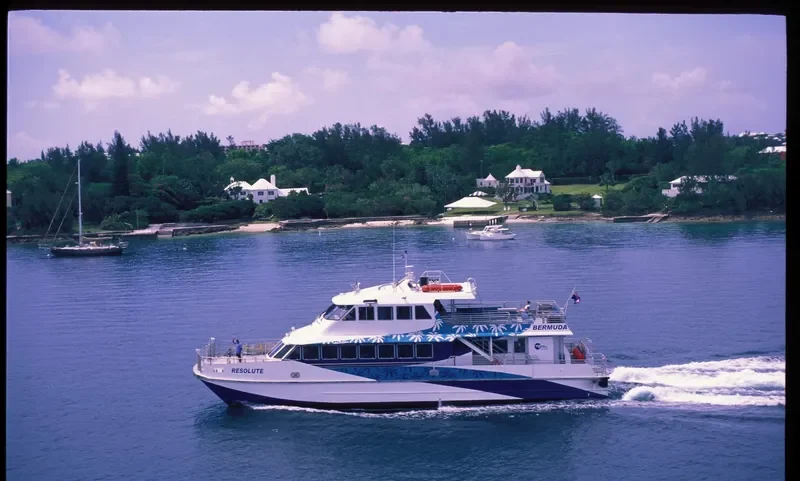 RESOLUTE Passenger Ship IMO 9240029 photo 5