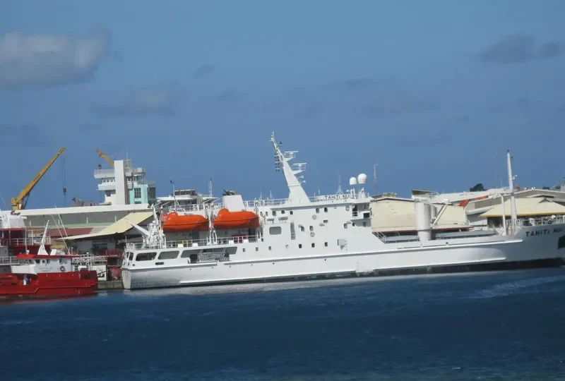 TAHITI NUI Passenger Ship IMO 9240067 photo 5