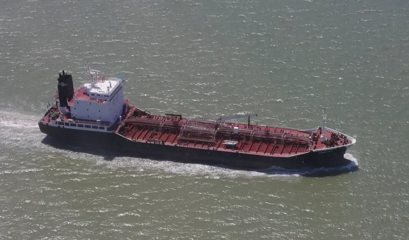 RAHAMA Tanker IMO 9240196 photo 2