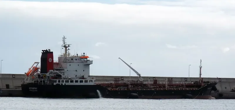 PETROPORT Tanker IMO 9240201 photo 7