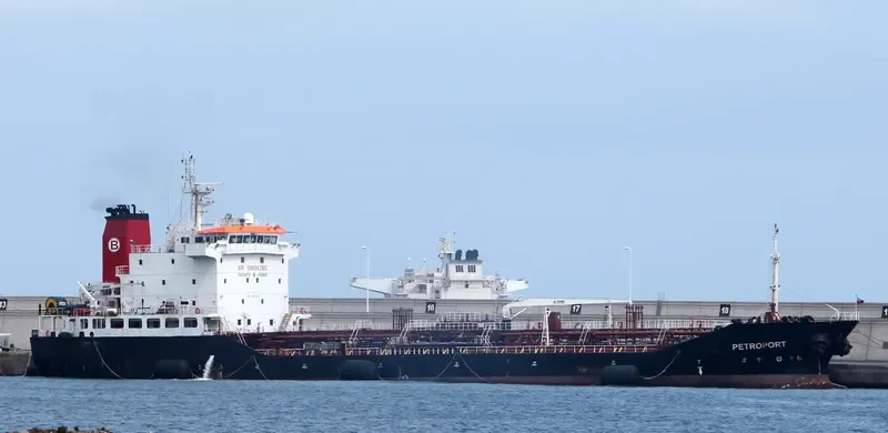 PETROPORT Tanker IMO 9240201 photo 9