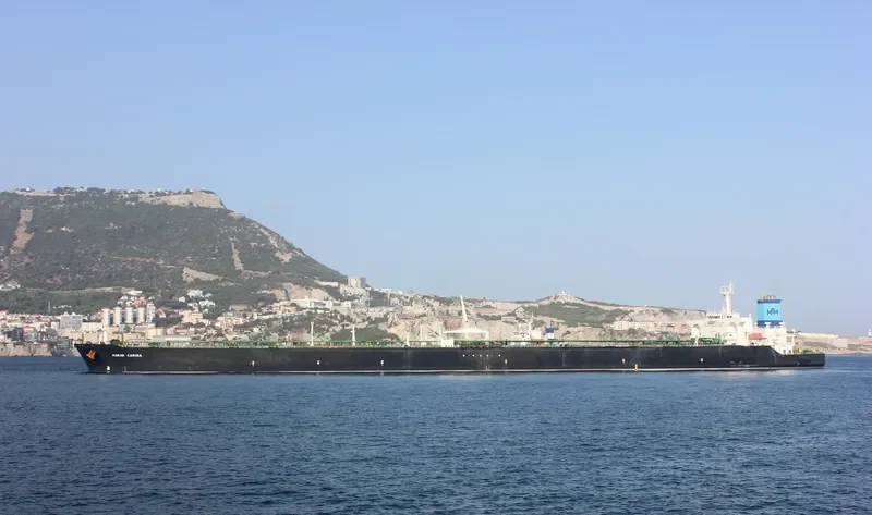 MARAN CARINA Tanker IMO 9240512 photo 4