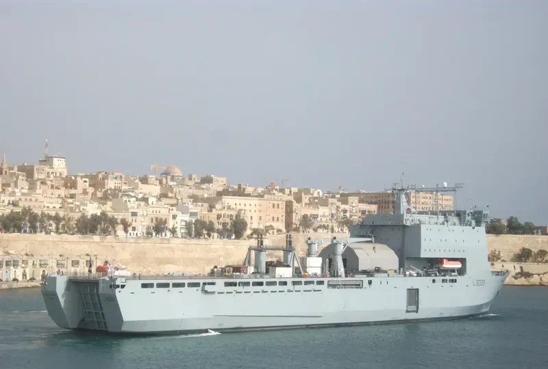 RFA MOUNTS BAY General Cargo IMO 9240770 photo 8