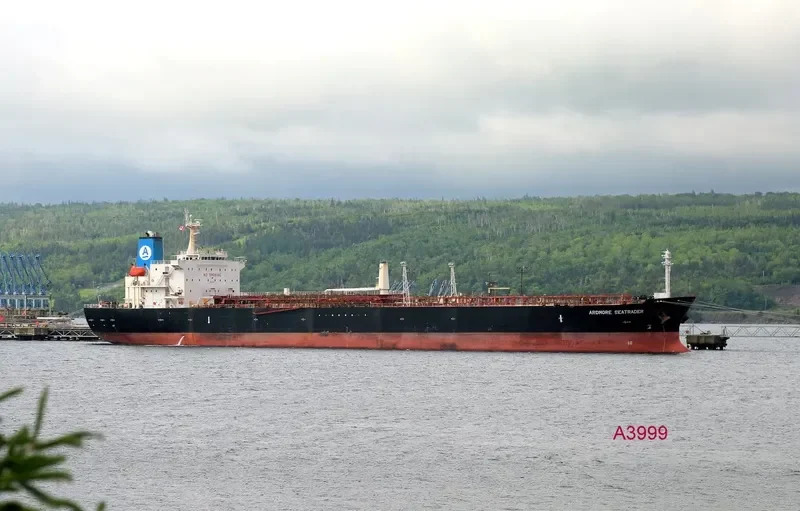 SANMAR SANTOOR Tanker IMO 9240847 photo 2