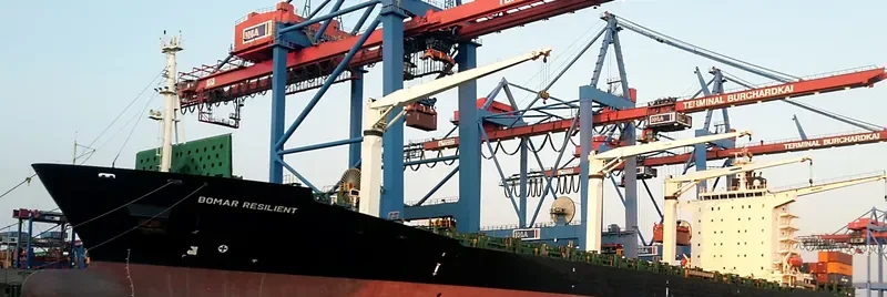 BOMAR RESILIENT Container Ship IMO 9240873 photo 6