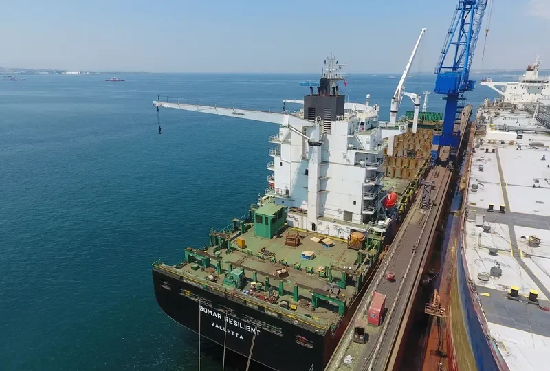 BOMAR RESILIENT Container Ship IMO 9240873 photo 9