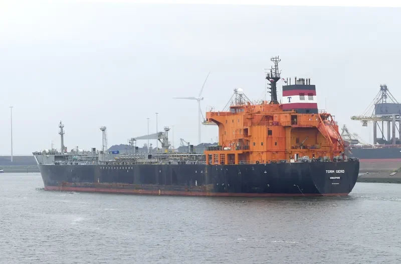 TOYAMA Tanker IMO 9240897 photo 5
