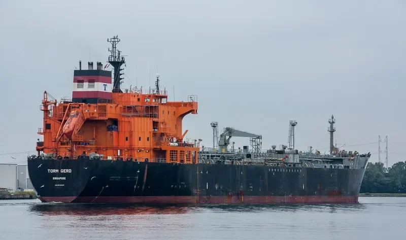 TOYAMA Tanker IMO 9240897 photo 8