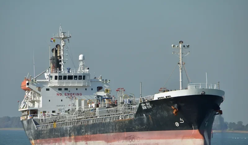 TULIP Tanker IMO 9240914 photo 7