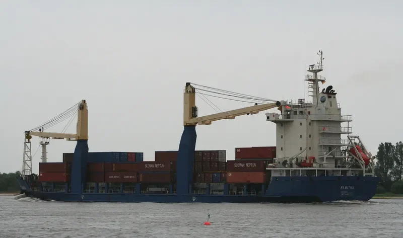 TANTO SAKTI I General Cargo IMO 9240940 photo 3