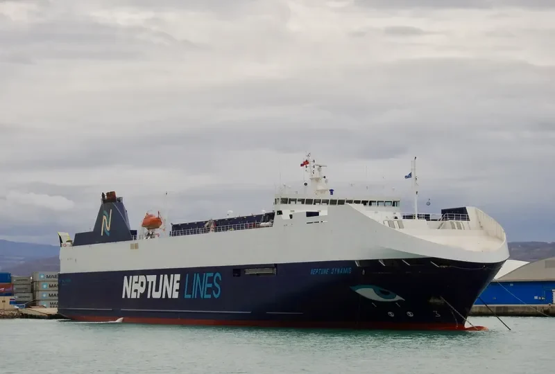 NEPTUNE DYNAMIS Ro-Ro IMO 9240976 photo 2