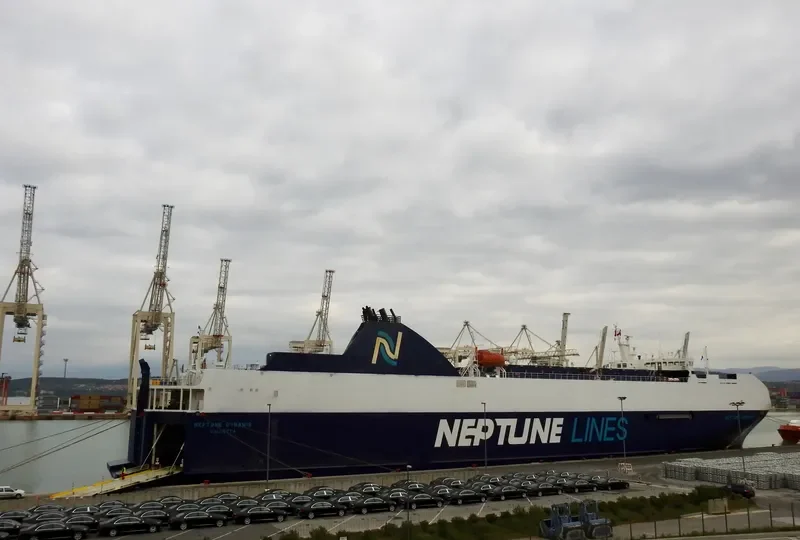 NEPTUNE DYNAMIS Ro-Ro IMO 9240976 photo 6