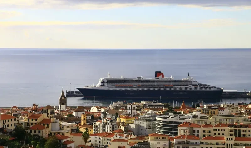 QUEEN MARY 2 Passenger Ship IMO 9241061 photo 9