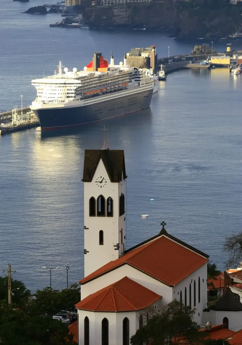 QUEEN MARY 2 Passenger Ship IMO 9241061 photo 10