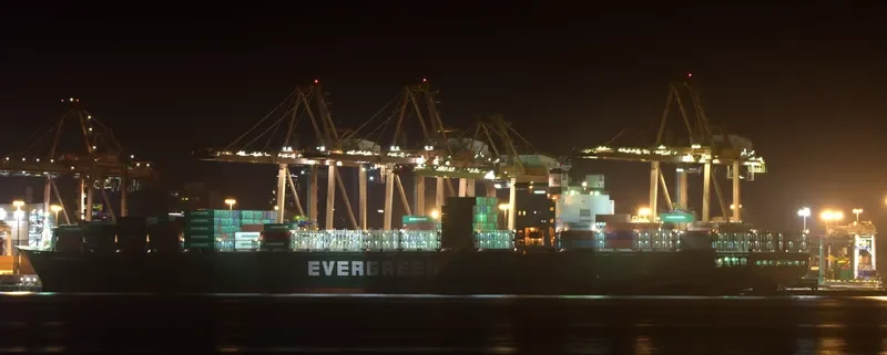EVER ENVOY Container Ship IMO 9241308 photo 7