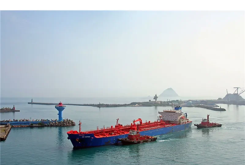SOPHIE Tanker IMO 9241798 photo 2