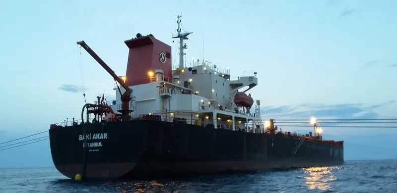 BAKI AKAR Tanker IMO 9241803 photo 7