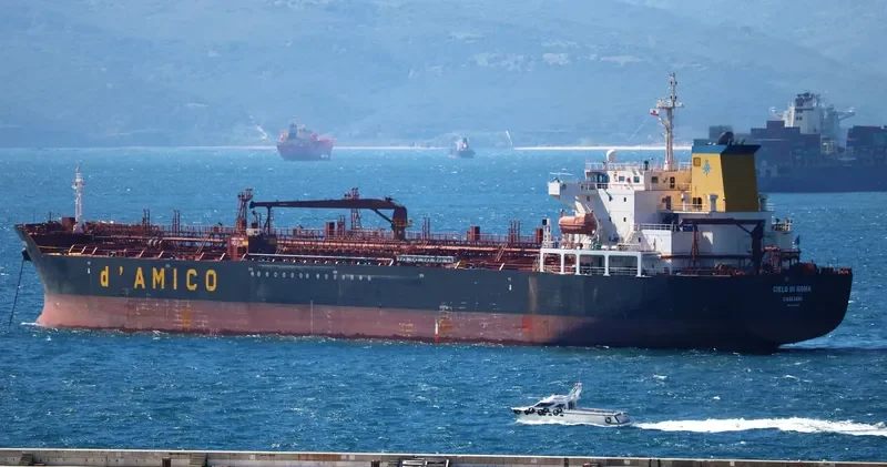 BAKI AKAR Tanker IMO 9241803 photo 9