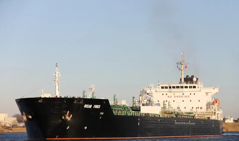 OCEAN GLADIATOR Tanker IMO 9241827 photo 5