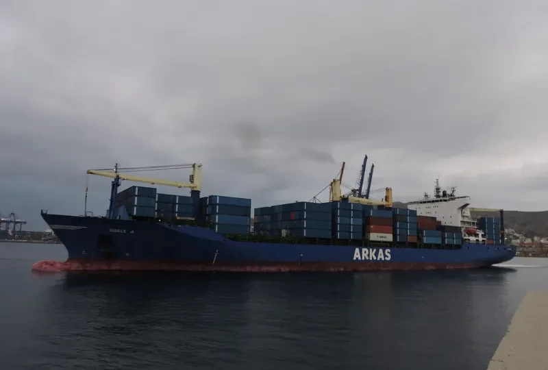 GISELE A Container Ship IMO 9241918 photo 2