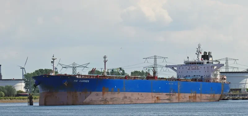ROSSONERI Tanker IMO 9242120 photo 3