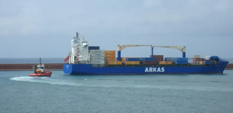 AURETTE A Container Ship IMO 9242285 photo 4