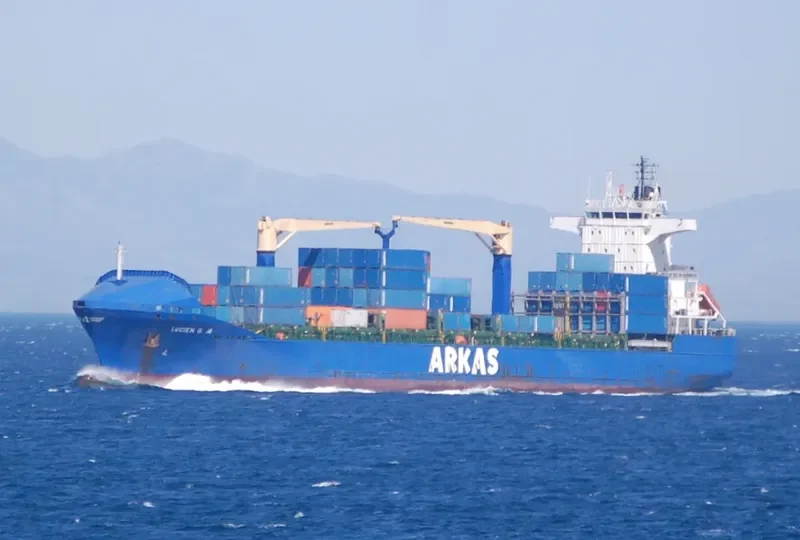 LUCIEN G.A Container Ship IMO 9242297 photo 10