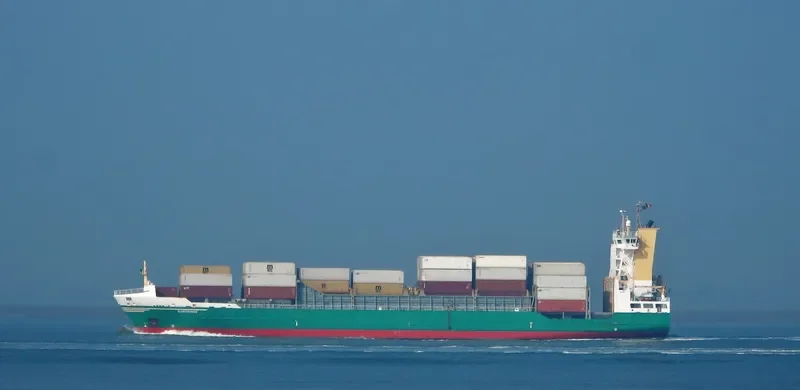ELBSTRAND Container Ship IMO 9242560 photo 6