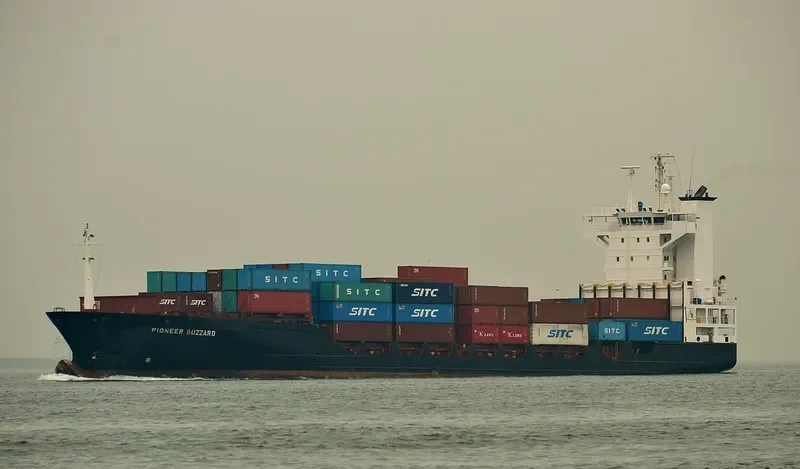 HARBOUR STAR Container Ship IMO 9242584 photo 8