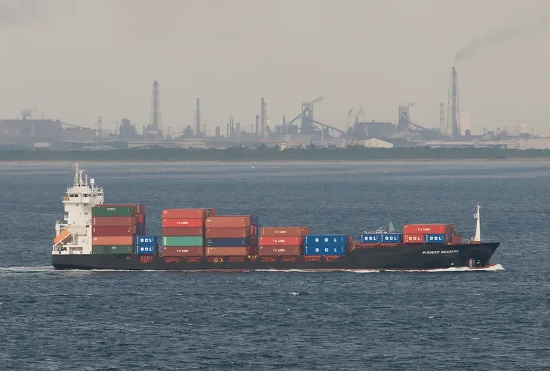 HARBOUR STAR Container Ship IMO 9242584 photo 10