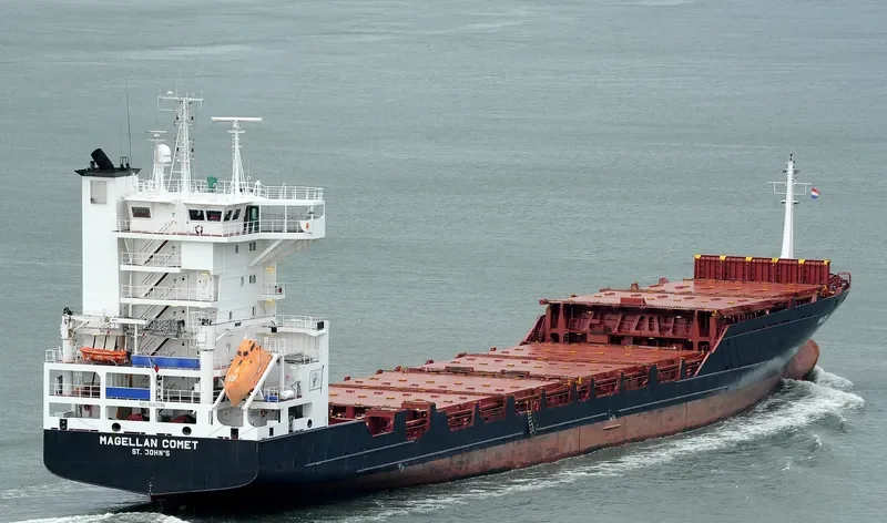 STAR COMET Container Ship IMO 9242596 photo 3
