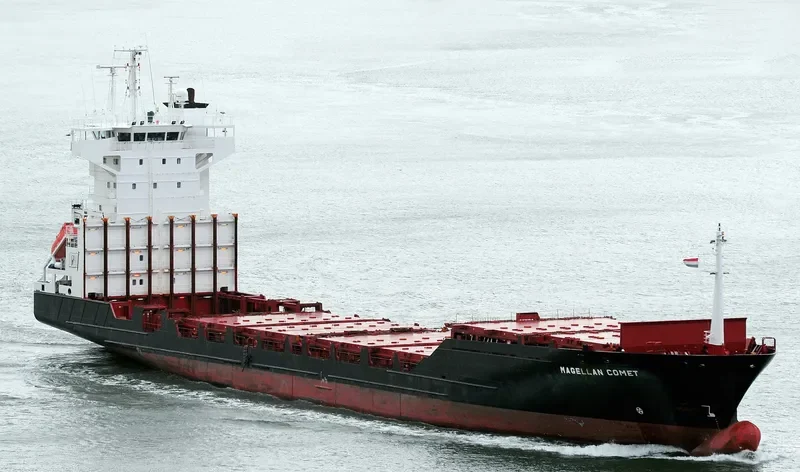 STAR COMET Container Ship IMO 9242596 photo 4