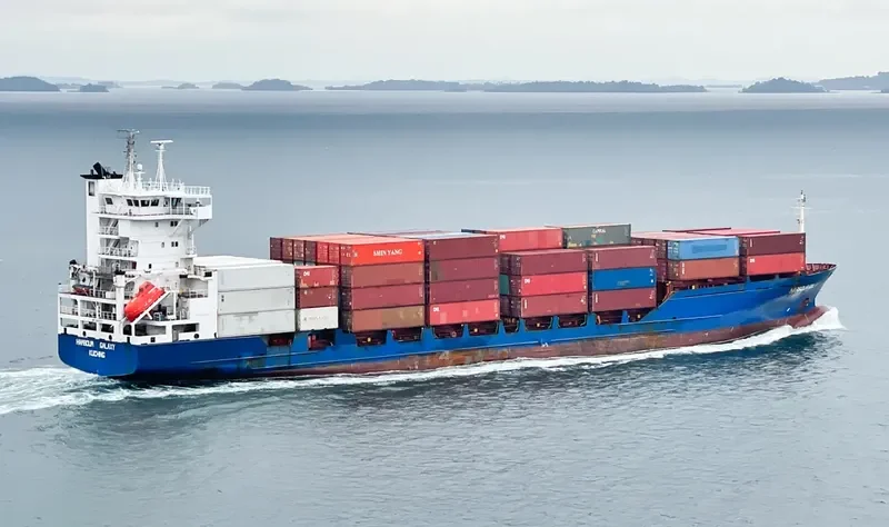 HARBOUR GALAXY Container Ship IMO 9242601 photo 8