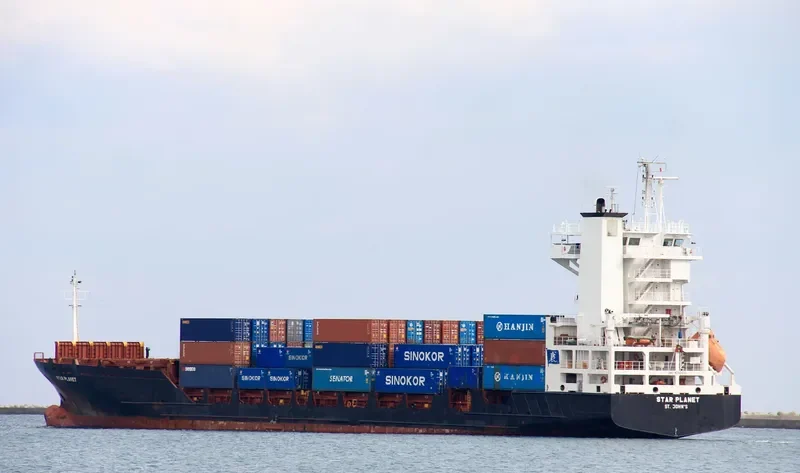 HARBOUR HORIZON Container Ship IMO 9242613 photo 3