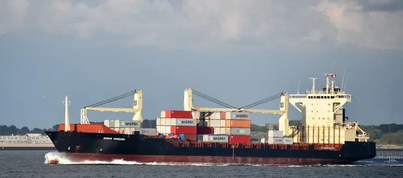 BOMAR VANQUISH Container Ship IMO 9242625 photo 2